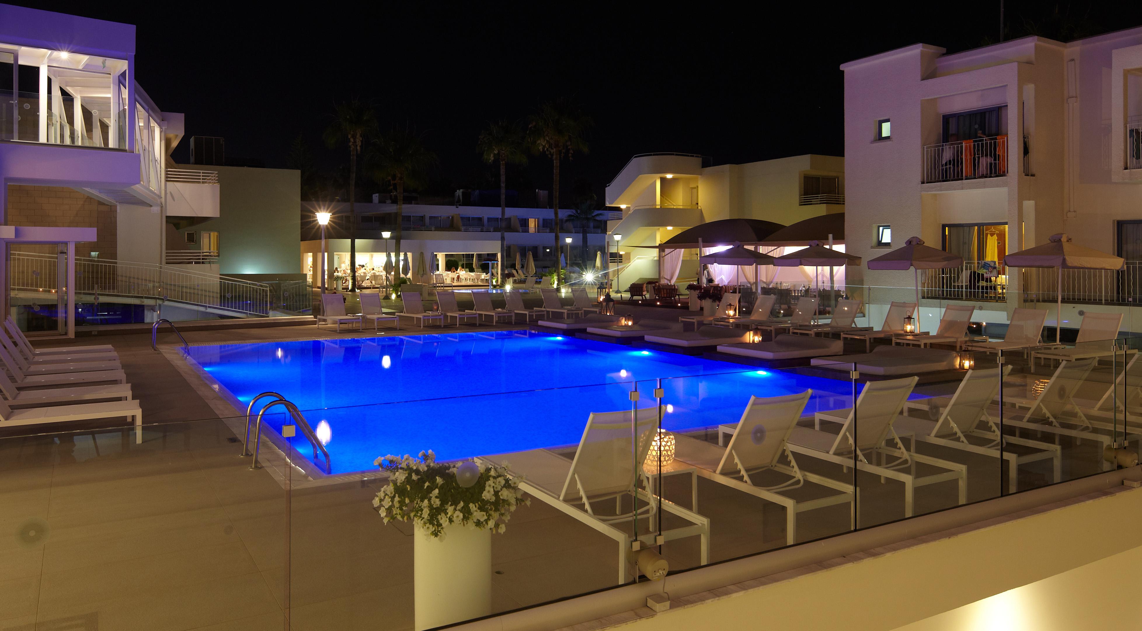 Melpo Antia Hotel&Suites Ayia Napa Esterno foto