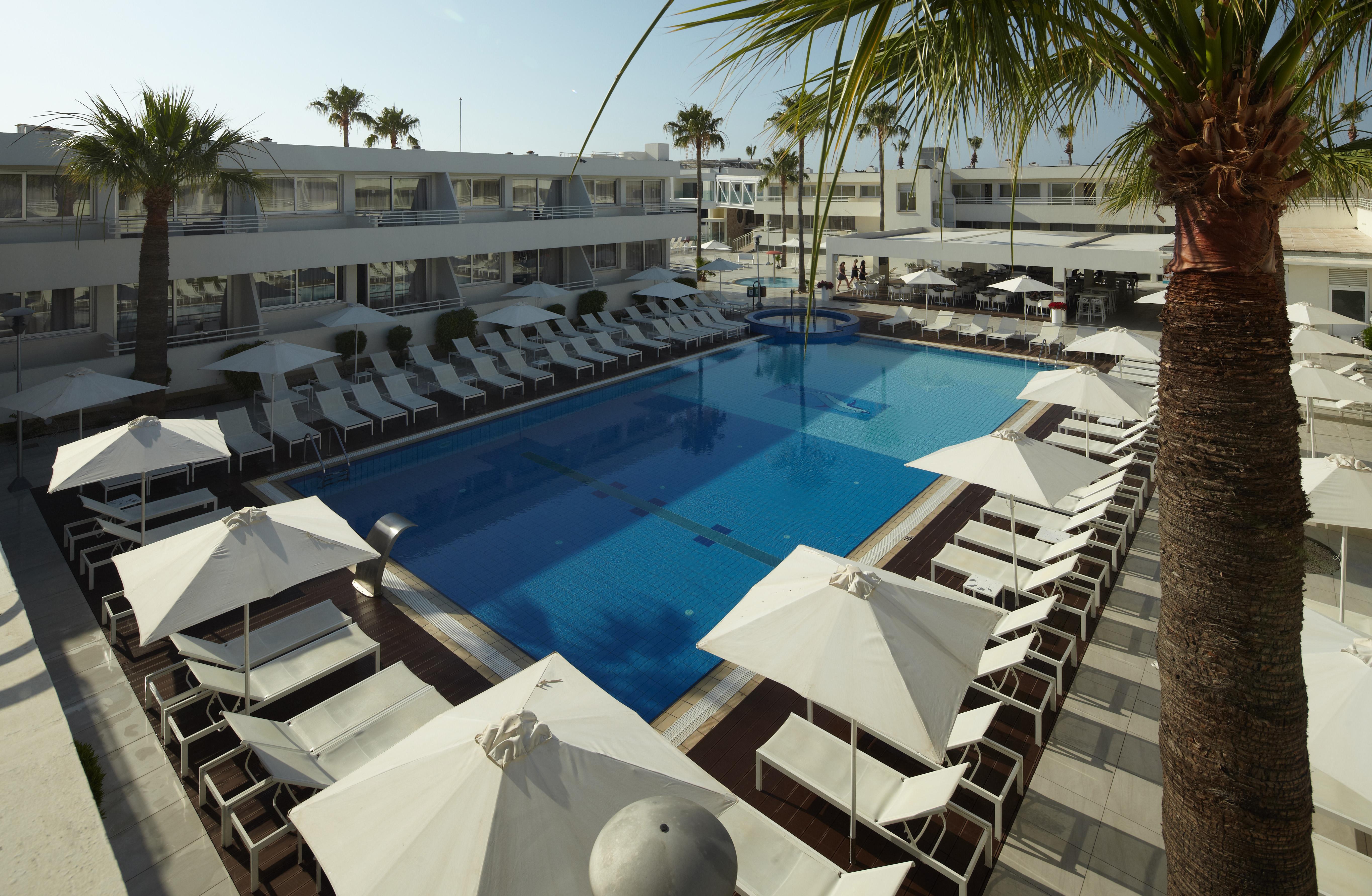 Melpo Antia Hotel&Suites Ayia Napa Esterno foto