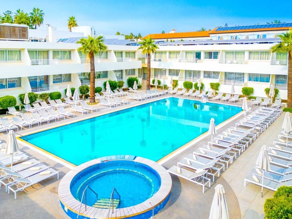 Melpo Antia Hotel&Suites Ayia Napa Esterno foto
