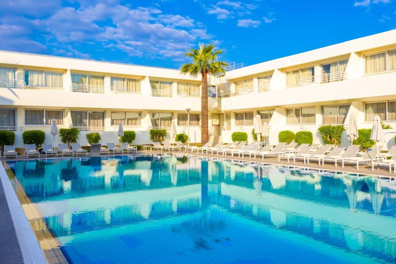 Melpo Antia Hotel&Suites Ayia Napa Esterno foto