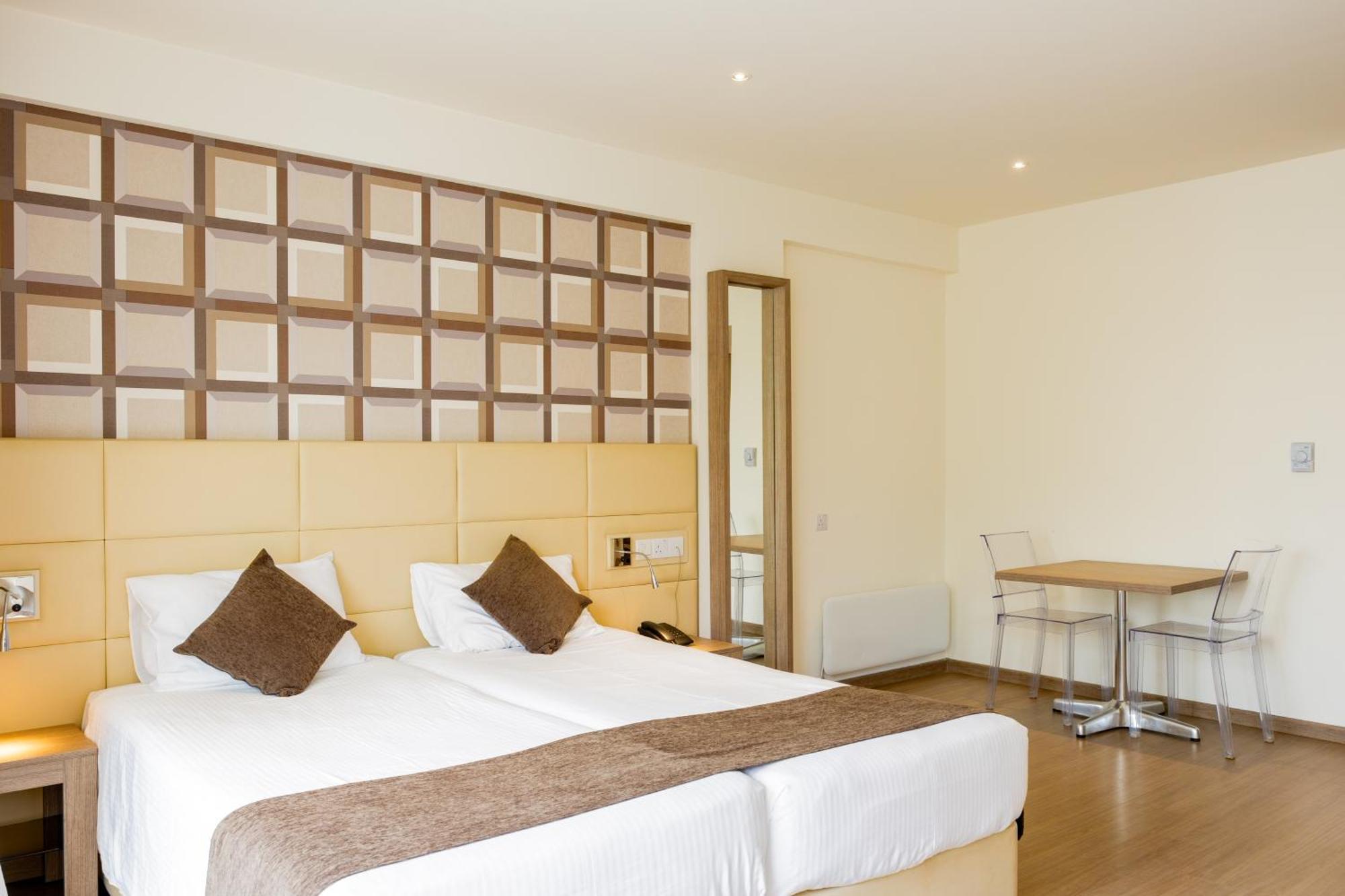 Melpo Antia Hotel&Suites Ayia Napa Esterno foto