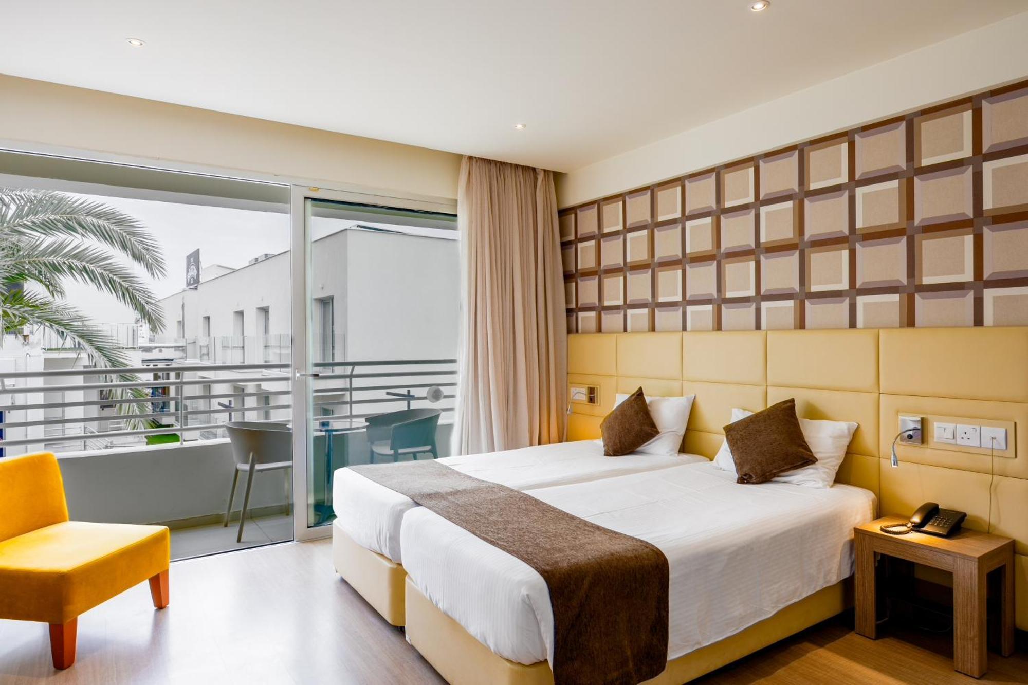 Melpo Antia Hotel&Suites Ayia Napa Esterno foto